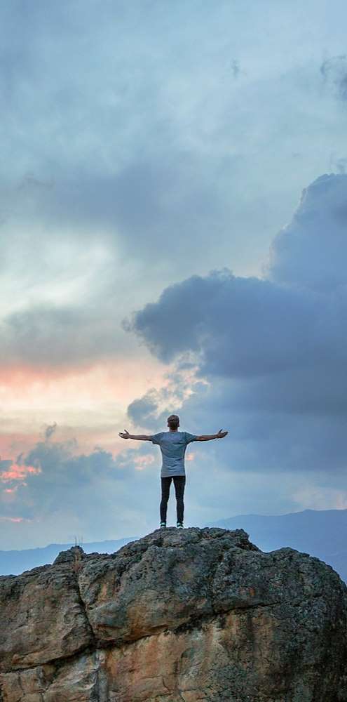 healing client celebrating success - outdoors